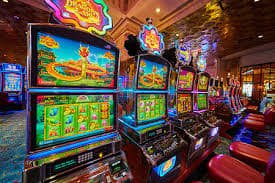 Tampilan layar permainan Galactic Gems di pahlawan slot